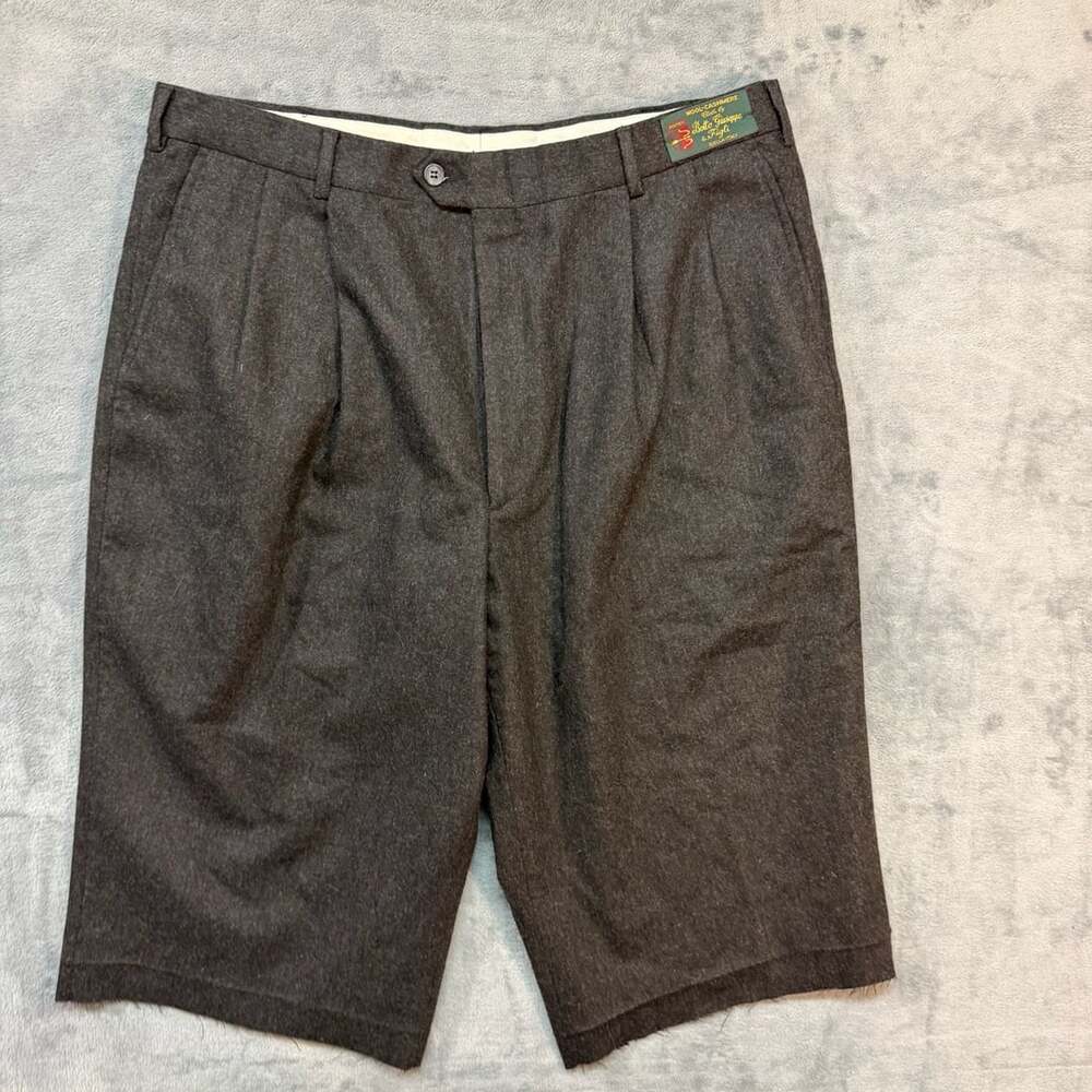 Bill Blass Wool Cashmere Pleated Shorts Brown